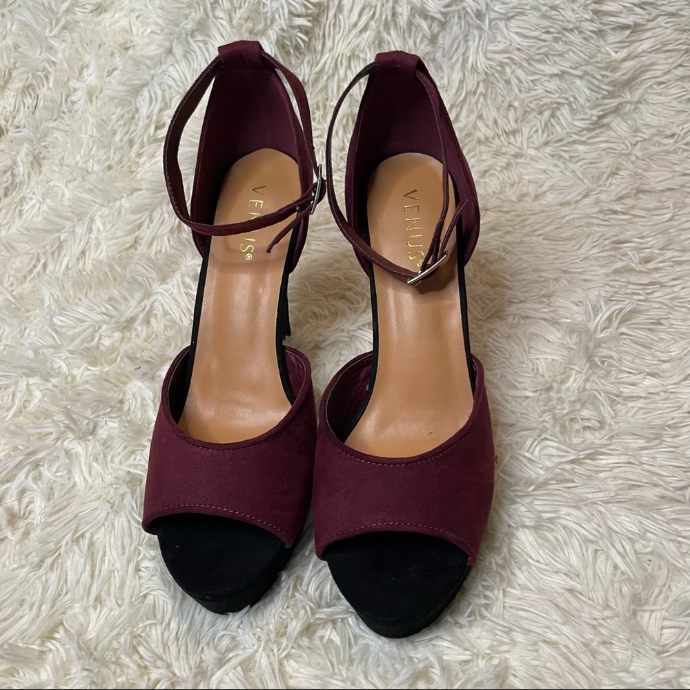 VENUS Platform Pumps Black and Purple | 10